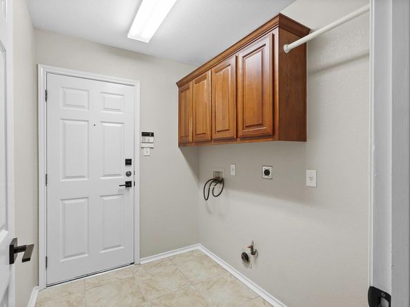 1129 Wigwam, Leander TX 78641