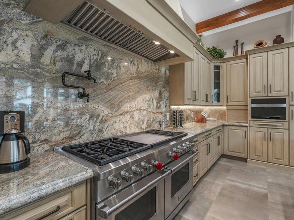 4407 Island CV, Austin TX 78731