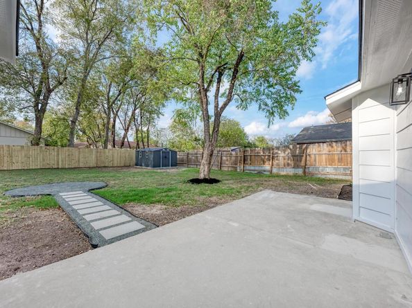 5106 Regency DR, Austin TX 78724