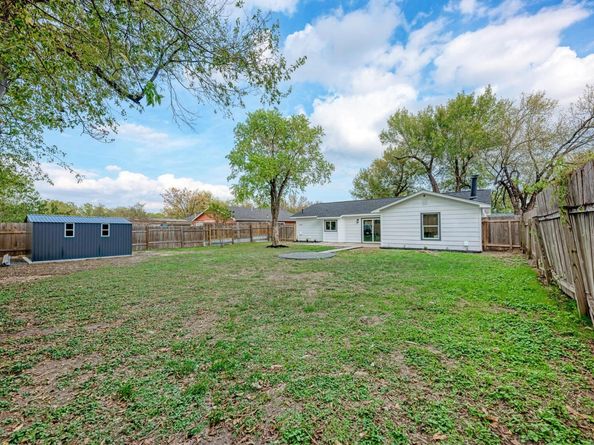 5106 Regency DR, Austin TX 78724