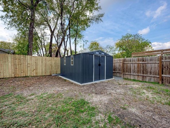 5106 Regency DR, Austin TX 78724