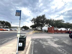 7920 Rockwood Ln 240, Austin TX 78757