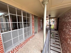 7920 Rockwood Ln 240, Austin TX 78757