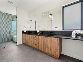 219 Lessin LN Unit 6, Austin TX 78704