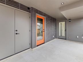 700 Denson DR 2101, Austin TX 78752