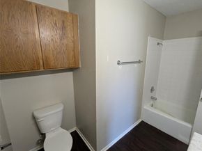 1204 Greenbriar LOOP, Round Rock TX 78664