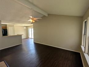 1204 Greenbriar LOOP, Round Rock TX 78664