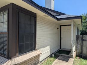 1204 Greenbriar LOOP, Round Rock TX 78664