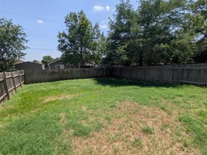 1204 Greenbriar LOOP, Round Rock TX 78664