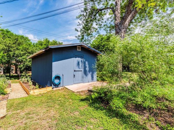 7802 Tisdale DR, Austin TX 78757