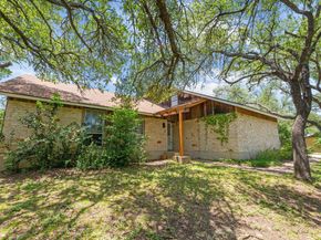 9005 Dorella LN, Austin TX 78736