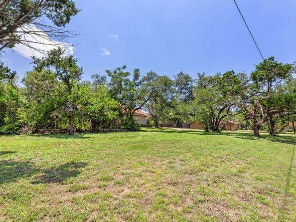 9005 Dorella LN, Austin TX 78736