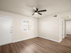 2408 Longview ST 112, Austin TX 78705