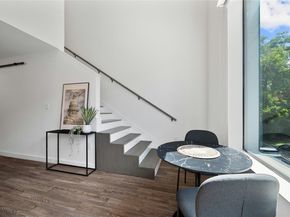 49 Navasota ST 216, Austin TX 78702