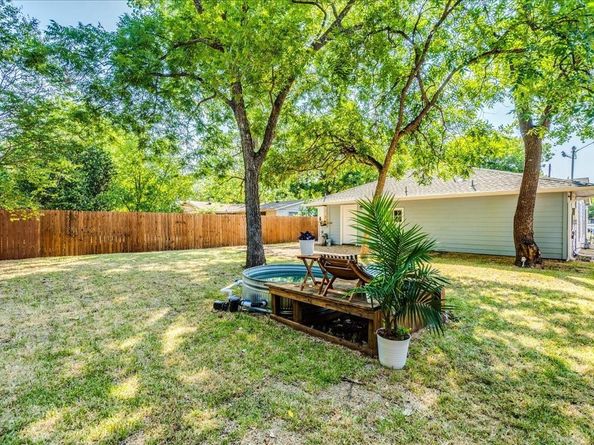 1120 Spur ST, Austin TX 78721