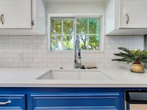 1120 Spur ST, Austin TX 78721