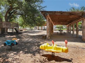 810 Crestone Stream DR, Austin TX 78738