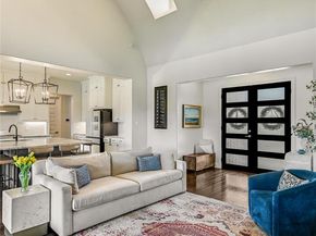 810 Crestone Stream DR, Austin TX 78738