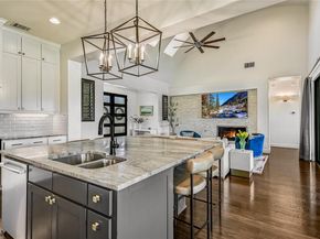 810 Crestone Stream DR, Austin TX 78738