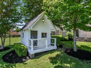 810 Crestone Stream DR, Austin TX 78738