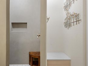 7901 Southwest PKWY 4, Austin TX 78735