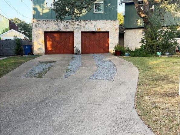 209 Park LN A, Austin TX 78704