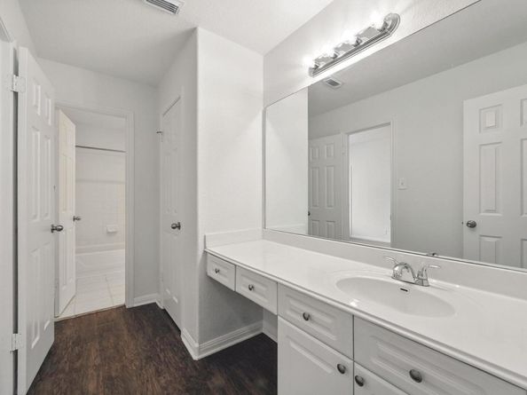 3444 Mulberry Creek DR, Austin TX 78732