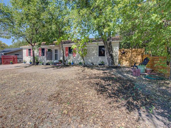 110 W Saint Johns Ave, Austin TX 78752