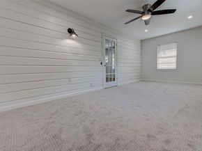 110 W Saint Johns Ave, Austin TX 78752