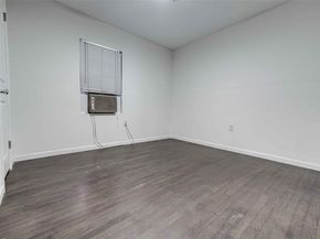 110 W Saint Johns Ave, Austin TX 78752