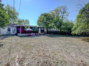 110 W Saint Johns Ave, Austin TX 78752