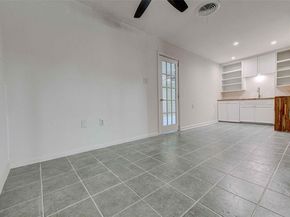 110 W Saint Johns Ave, Austin TX 78752