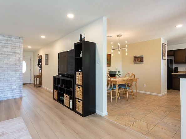 7602 Whispering Oaks DR, Austin TX 78745
