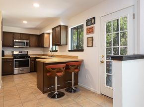 7602 Whispering Oaks DR, Austin TX 78745