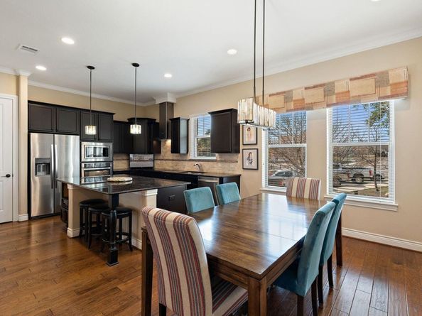 1005 Highknoll LN, Georgetown TX 78628