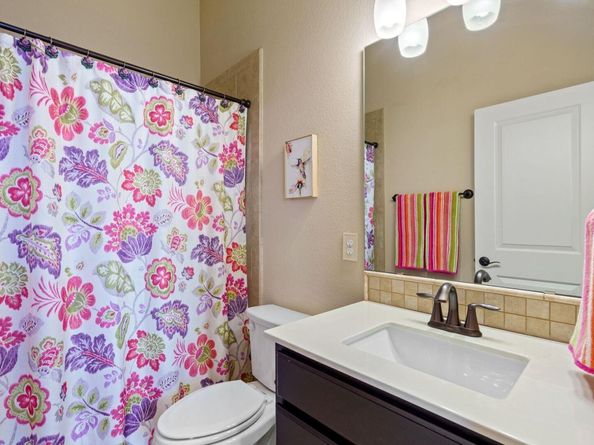 1005 Highknoll LN, Georgetown TX 78628