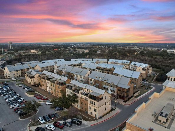 1005 Highknoll LN, Georgetown TX 78628