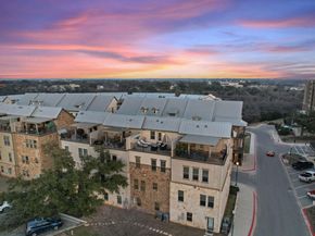 1005 Highknoll LN, Georgetown TX 78628