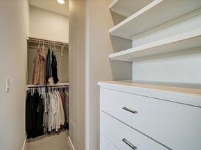 5921 Hi Line RD 1204, Austin TX 78734