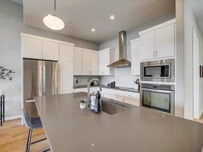 5921 Hi Line RD 1204, Austin TX 78734