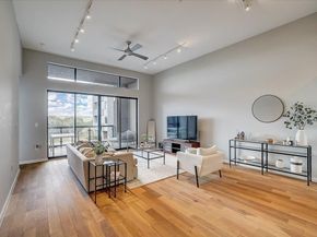 5921 Hi Line RD 1204, Austin TX 78734