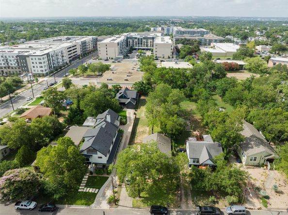 2817 E 22nd ST, Austin TX 78722