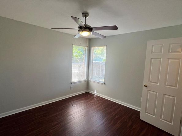 3307 Whitepine DR, Austin TX 78757