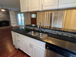 3307 Whitepine DR, Austin TX 78757
