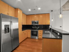 360 Nueces ST 1805, Austin TX 78701