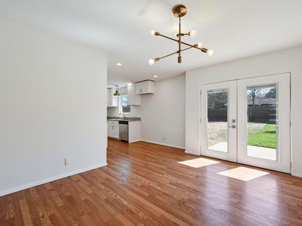 5907 Glenhollow Path, Austin TX 78745