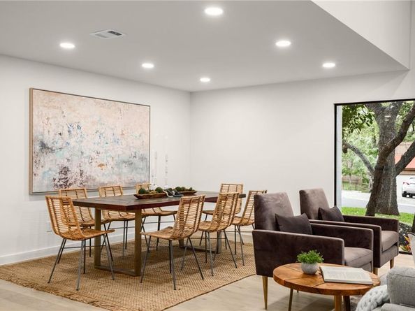 7507 Downridge DR, Austin TX 78731