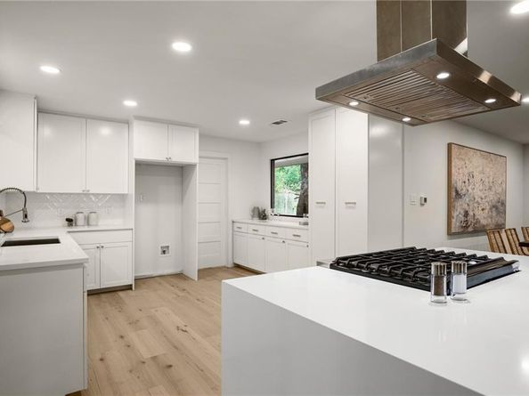 7507 Downridge DR, Austin TX 78731