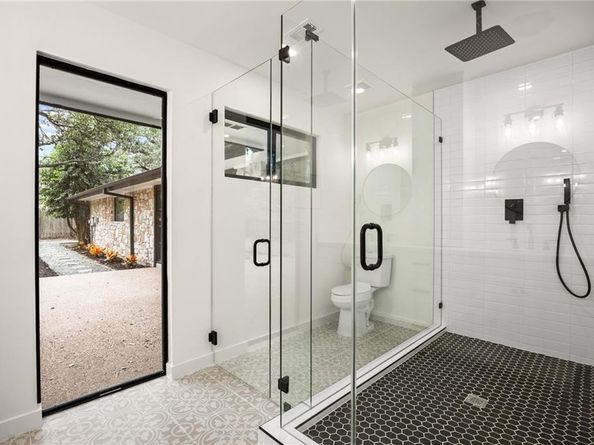 7507 Downridge DR, Austin TX 78731