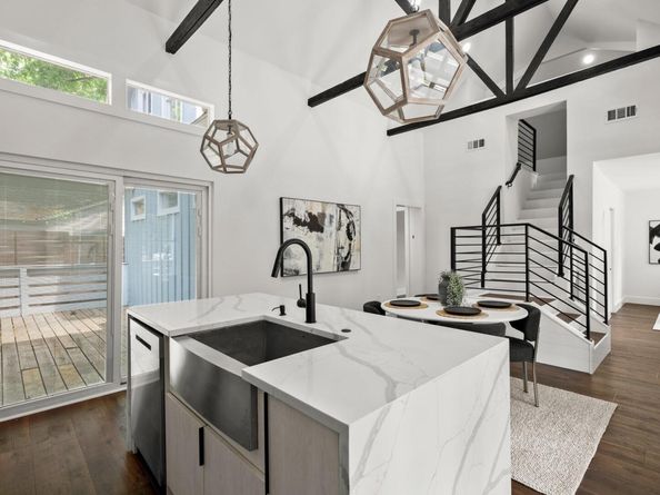 48 Chicon ST, Austin TX 78702